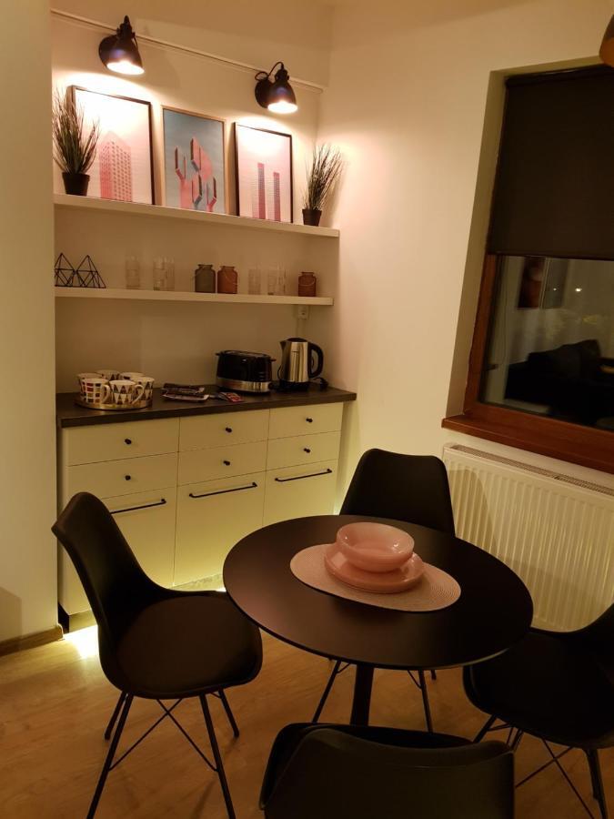 Kolonaki Domus Apartment 3 Ясси Екстер'єр фото