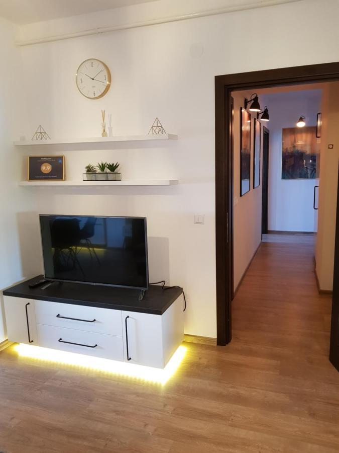 Kolonaki Domus Apartment 3 Ясси Екстер'єр фото