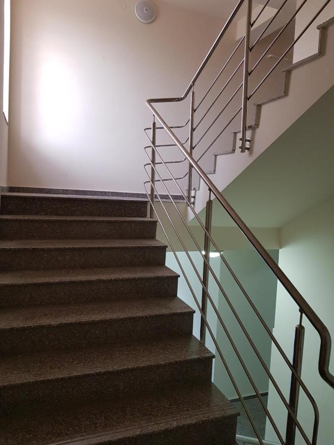 Kolonaki Domus Apartment 3 Ясси Екстер'єр фото